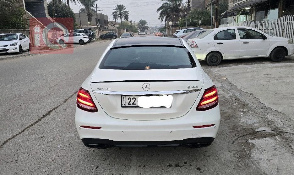 مرسيدس بنز E-Class